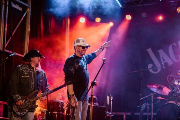 The Rick Lewis Band frontman working the crowd